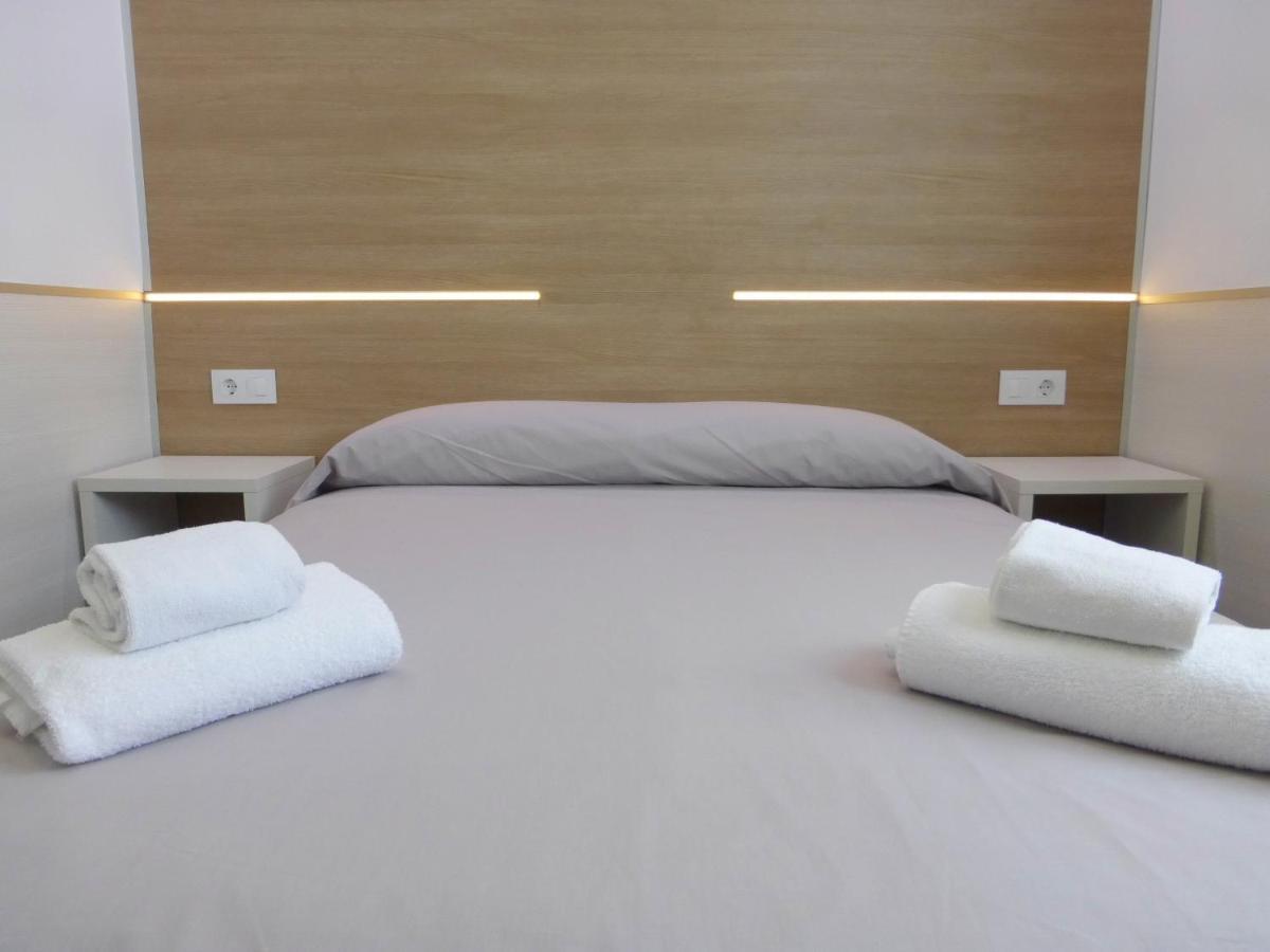 Rentalmar Navarra Family Suites サロウ 部屋 写真